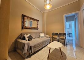 Homely Stay at Acropolis Museum 5
