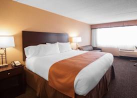 Garner Hotel Wadsworth by IHG 2