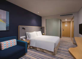 Holiday Inn Express Wuxi Taihu New City by IHG 4