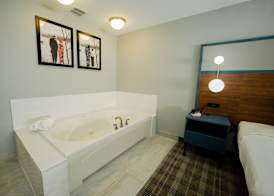 AmericInn by Wyndham Tomahawk 5
