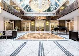 Best Western Premier Grand Hotel Russischer Hof 5