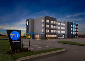 Tru By Hilton Dixon 5