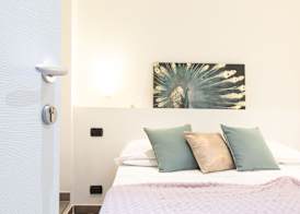 Cesar Vatican Rooms 2