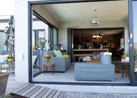 Stay At Friends 2