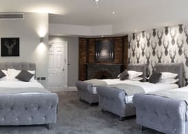 The Glebe Hotel 4