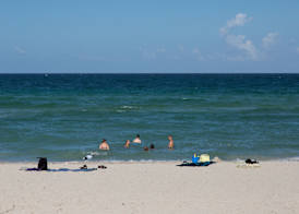 DAYS HOTEL BY WYNDHAM THUNDERBIRD BEACH RESORT 4