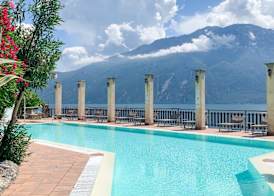 Hotel Castell - Montagnoli Group 2