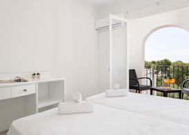 Hostal Talamanca 5
