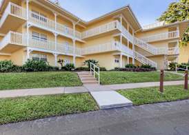 Hilton Vacation Club Charter Club Naples Bay 2