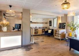 BEST WESTERN La Porte des Châteaux 5