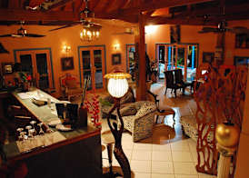 Half Moon Blue Hotel 4