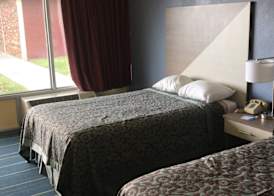 Days Inn by Wyndham Salem, Illinois 4