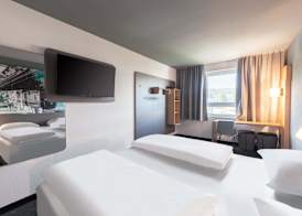 B&B HOTEL Wuppertal-City 5