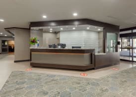 Best Western Plus Toronto Airport Hotel 4