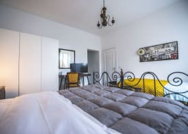 B&B Il Girasole 5