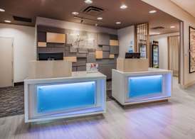 Holiday Inn Express & Suites TROY by IHG 2