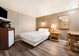 Rodeway Inn La Crosse 4