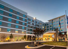 Tru By Hilton Atlanta Airport College Park 2