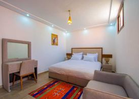 Riad Amely 4