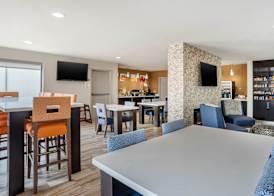 Quality Suites Baton Rouge East - Denham Springs 2