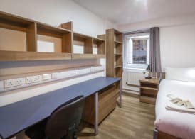 LSE High Holborn 4