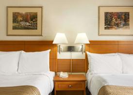 Travelodge by Wyndham Edmonton East 4