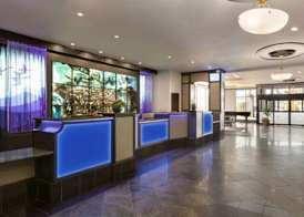 Travelodge by Wyndham Quebec City Hotel & Convention Centre 2