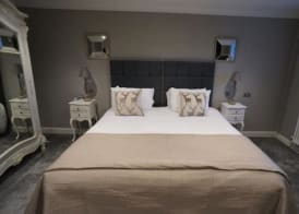 Seckford Hall Hotel & Spa 3