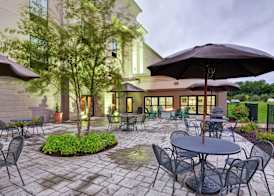 Hampton Inn & Suites New Hartford 4