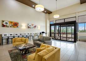 Best Western Waukesha Grand 4