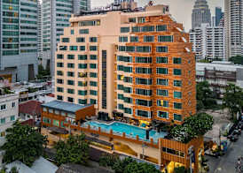 Golden Tulip Mandison Suites 2