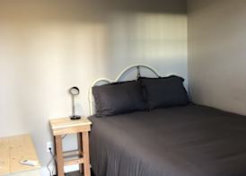 Eastside Guesthouse and Bivy 5