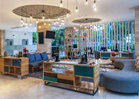 Mercure Jakarta Cikini 2