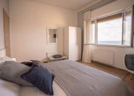 Seaview Rooms in the city center by Wonderful Italy 4