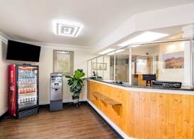 Rodeway Inn Greeley 2