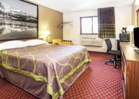 Super 8 by Wyndham Longmont/Del Camino 5