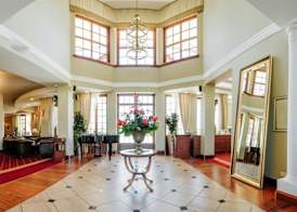 Sierra Bungaloves 2