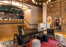 Moxy Cincinnati Downtown 4