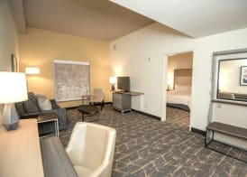 Holiday Inn & Suites OAKLAND - AIRPORT by IHG 3