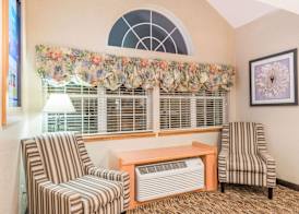 Microtel Inn & Suites by Wyndham Uncasville Casino Area 2