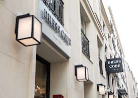 Hôtel Dress Code 2