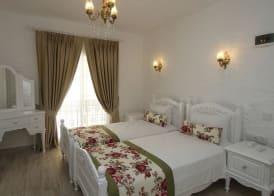 Alya Mou Butik Hotel 3