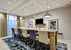 Hampton Inn Livonia Detroit 3