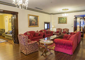 Palais Royale 3