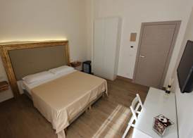 Art Atelier Accomodation Guest House 4