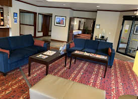 Days Inn by Wyndham Austintown 4