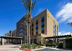 SunCoast Hotel Anaheim, Tapestry Collection by Hilton 2