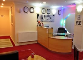 City View Hotel Roman Road Market 3