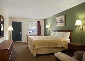 Super 8 by Wyndham Mifflinville Near Bloomsburg 3