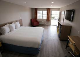 Days Inn by Wyndham Hemet 2